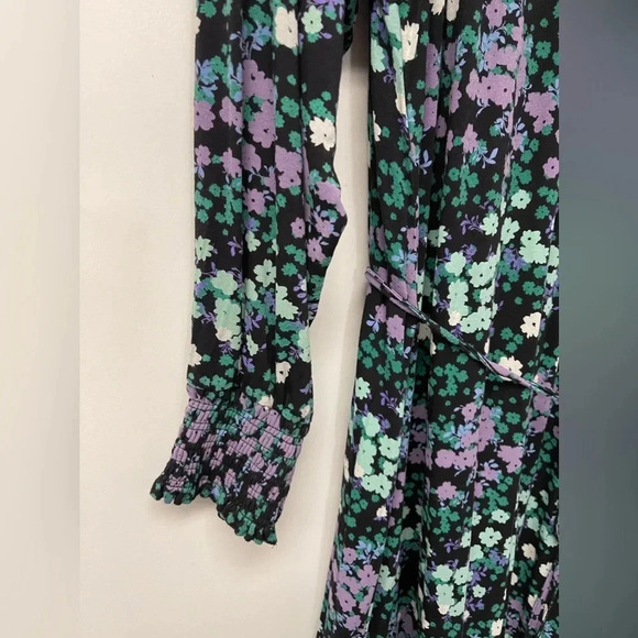 Loft Flowered Dress with smocked neck and cuffs- black/purple/turquoise-L - Picture 7 of 7